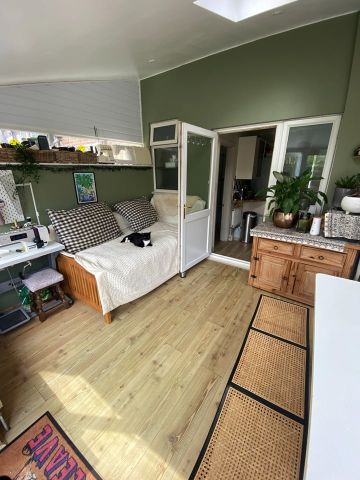 2 Bed Semi-Detached House, Reigate Road, BR1 - Photo 4