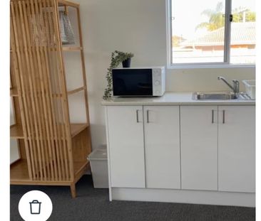 Oakleigh South - Photo 1