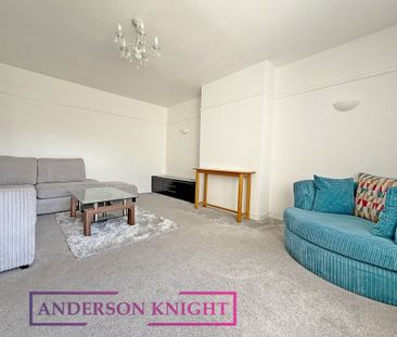 Rosary Close, TW3, Hounslow - Photo 6