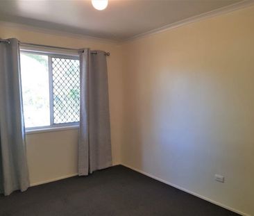 3 Bedroom house in Eagleby - Photo 3