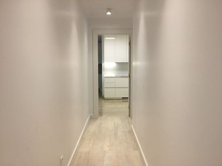 4 room luxury Flat for rent in Lisbon, Portugal - Photo 3