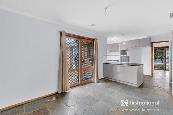 40 McKenzie Crescent, 3029, Hoppers Crossing Vic - Photo 1