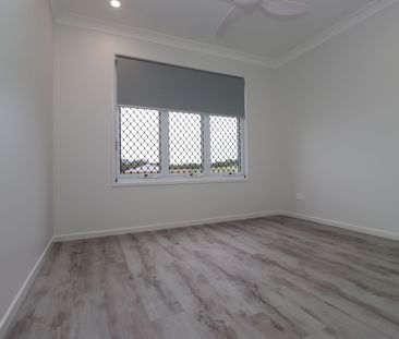 10 Hopbush St, 4655, Nikenbah Qld - Photo 2