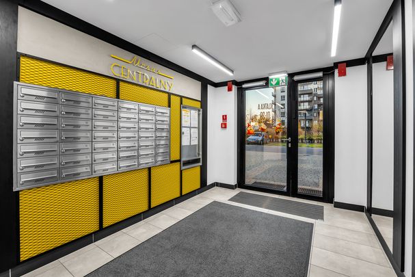 Pierwszy najemca, 2 pokoje, garaż, SKM, Ursus - Photo 1