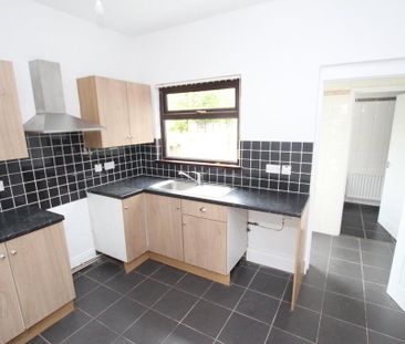 47 Longlands Road, Newtownabbey, BT36 7LY - Photo 6