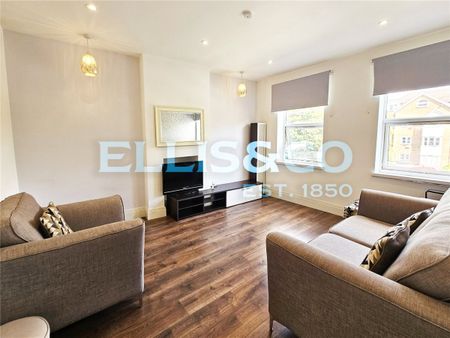 Dominion Parade, HA1, Harrow - Photo 2