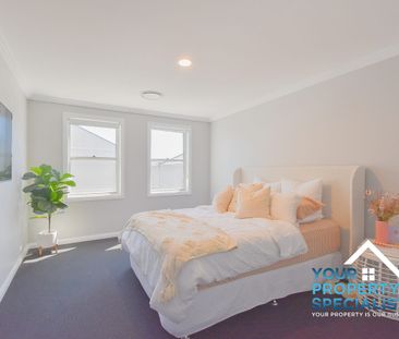 Modern Split Level Terrance - Photo 3