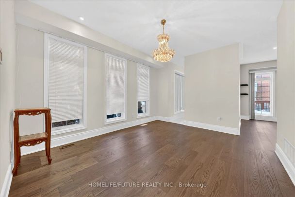 10 Ramsgate Court #Main & 2nd Flr - Photo 1