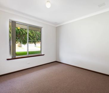 Coastal Lifestyle - Photo 6