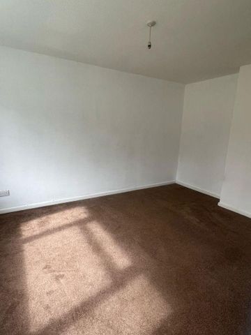 3 bedroom house to rent - Photo 2