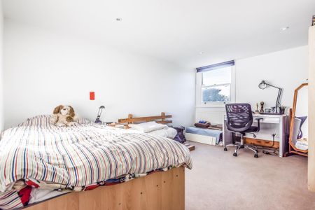 5 bedroom terraced house to rent - Photo 5