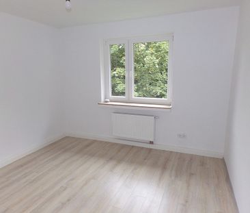 Living in beautiful Ahlen…3 rooms on the 1st floor with sunny balcony - Photo 1