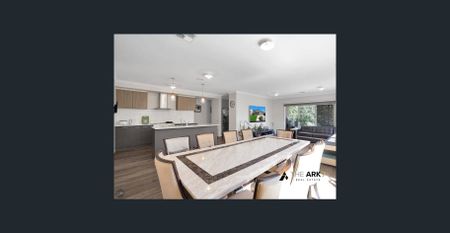 A beautiful 4 bedroom house for rent! - Photo 3