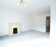 3 Bed Terraced House To Rent - Photo 2