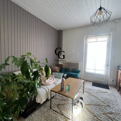 Location Maison 3 pièces 45m² HAUTE GOULAINE 44115 - Photo 1