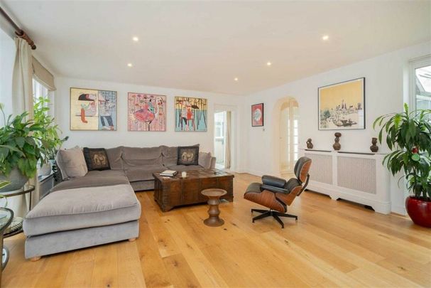 Strathearn Place, Connaught Village, W2 - Photo 1