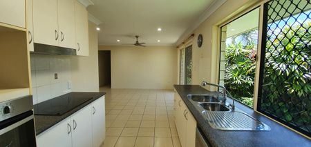 15 Swan Street, 4737, Armstrong Beach Qld - Photo 4