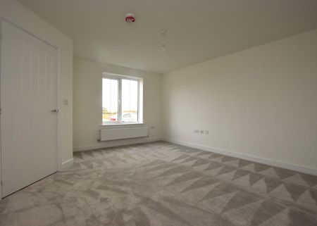 3 bedroom semi-detached house to rent - Photo 3