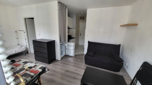 Location appartement 1 pièce, 23.52m², Saint-Maurice - Photo 1