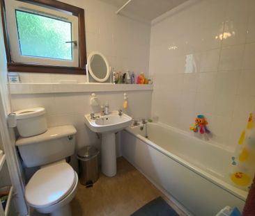 10/1 Bughtlin Drive, Edinburgh, EH12 8UX - Photo 5