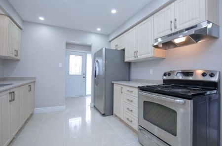 For Lease - 19 Horne Drive Unit# Upper, Brampton, Ontario - Photo 5