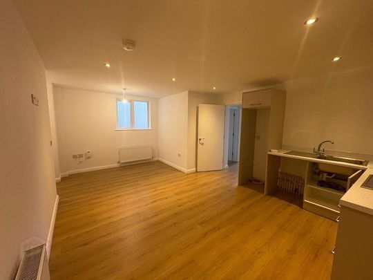 3 46 Grand Street, Lisburn, BT27 4UD - Photo 1