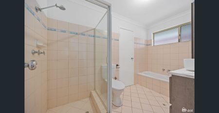 SEVILLE GROVE - 3x2 - tidy, neat villa ready to move in! - Photo 3