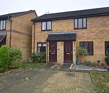 Meadowland, Chineham - Photo 1