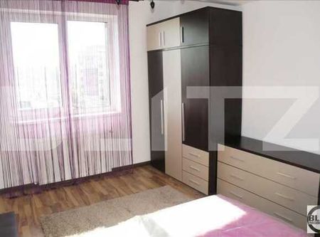 Apartament cu 2 camere, 60 mp, imobil nou, mobilat modern, zona FSEGA - Photo 2