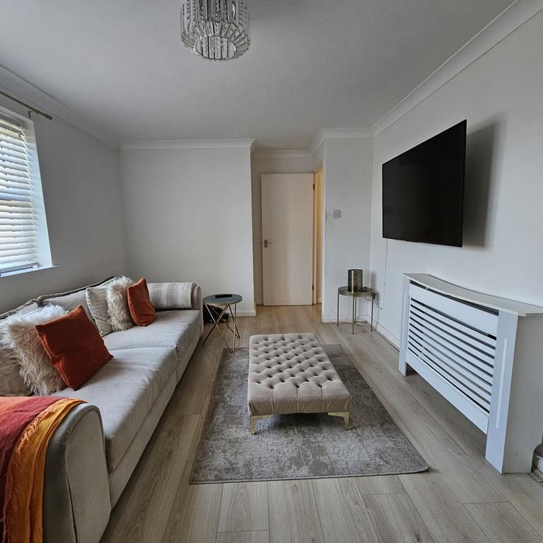 2 bedroom apartment to rent - Photo 1