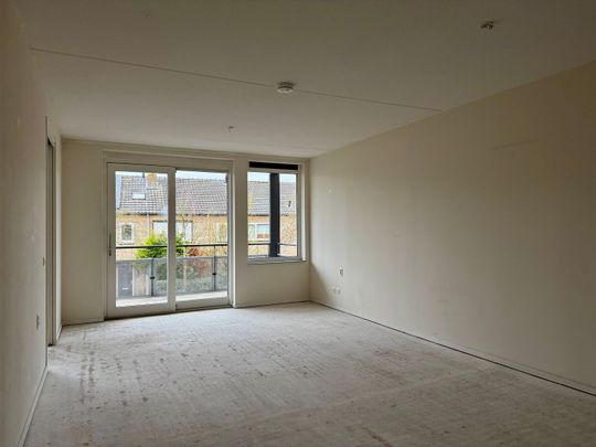 Appartement te huur: Raadhuislaan 80-A19 3755 HD Eemnes - Photo 1