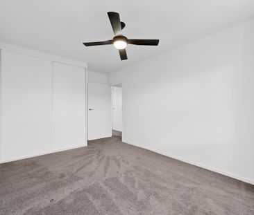 2/211 Brighton Road, Elwood VIC 3184 - Apartment For Rent | Domain - Photo 4