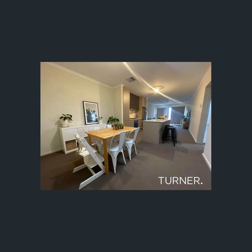 Lovely low maintenance home in quiet street - Photo 1