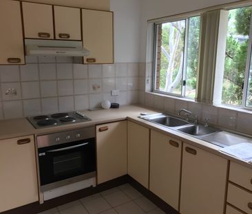 2 bedrooms unit in the quiet street - Photo 5