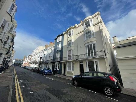 Burlington Street, Brighton, BN2 - Photo 2