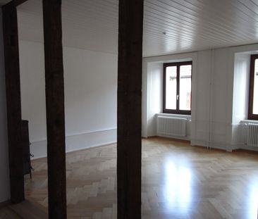 Rent a 5 ½ rooms apartment in La Chaux-de-Fonds - Photo 3