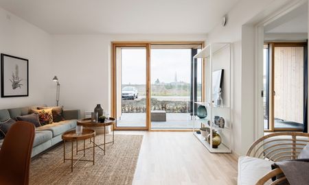 Moderne bolig med tre værelser og privat terrasse. Skræddersyet til dig over 50 år uden hjemmeboende børn - Photo 4