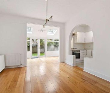 Ellesmere Road, London, NW10 - Photo 2