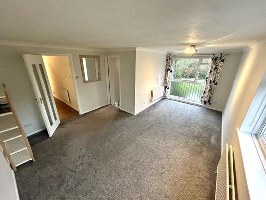 Manville Court, Shalford - 3 bedrooms Property for lettings - Seymours - Photo 1