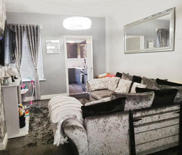 2 bedroom terraced house to rent - Photo 3