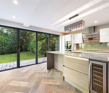 3 bedroom detached house to rent - Photo 2