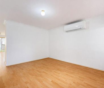 Freshly Renovated 2-Bedroom Villa in Prime Carlingford Location! - Photo 5