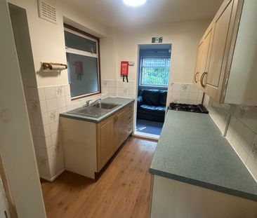 Room in a Shared House, Perry Park Crescent, B42 - Photo 4