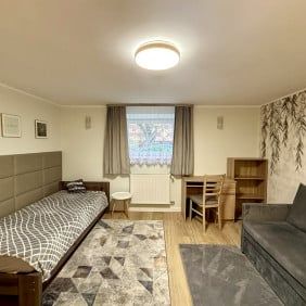 Pokój, ul. Władysława Łokietka - Zdjęcie 1