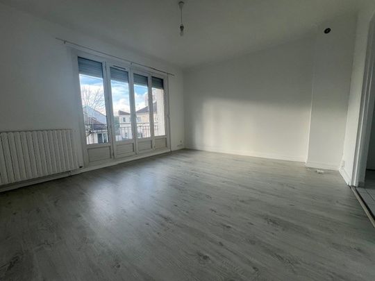 Location Appartement 1 pièce 32m² PONTAULT COMBAULT 77340 - Photo 1