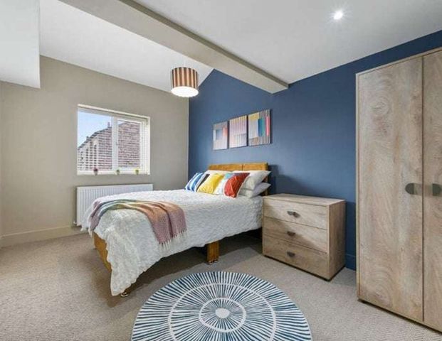 Corinthian Avenue Room 2 Double Ensuite - Photo 1