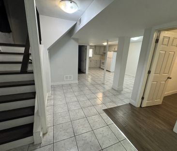 For Lease - 631 Ashprior Avenue, Mississauga, Ontario - Photo 3