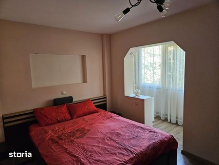 Inchiriez apartament 3 camere, micalaca zona miorita - Fotografie 5