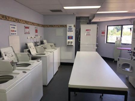 “Ideal for Students or Professionals, Furnished and includes bills.” - Photo 2