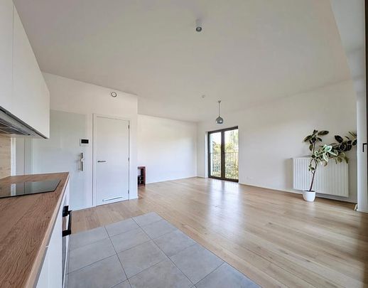 Appartement te huur - foto 1